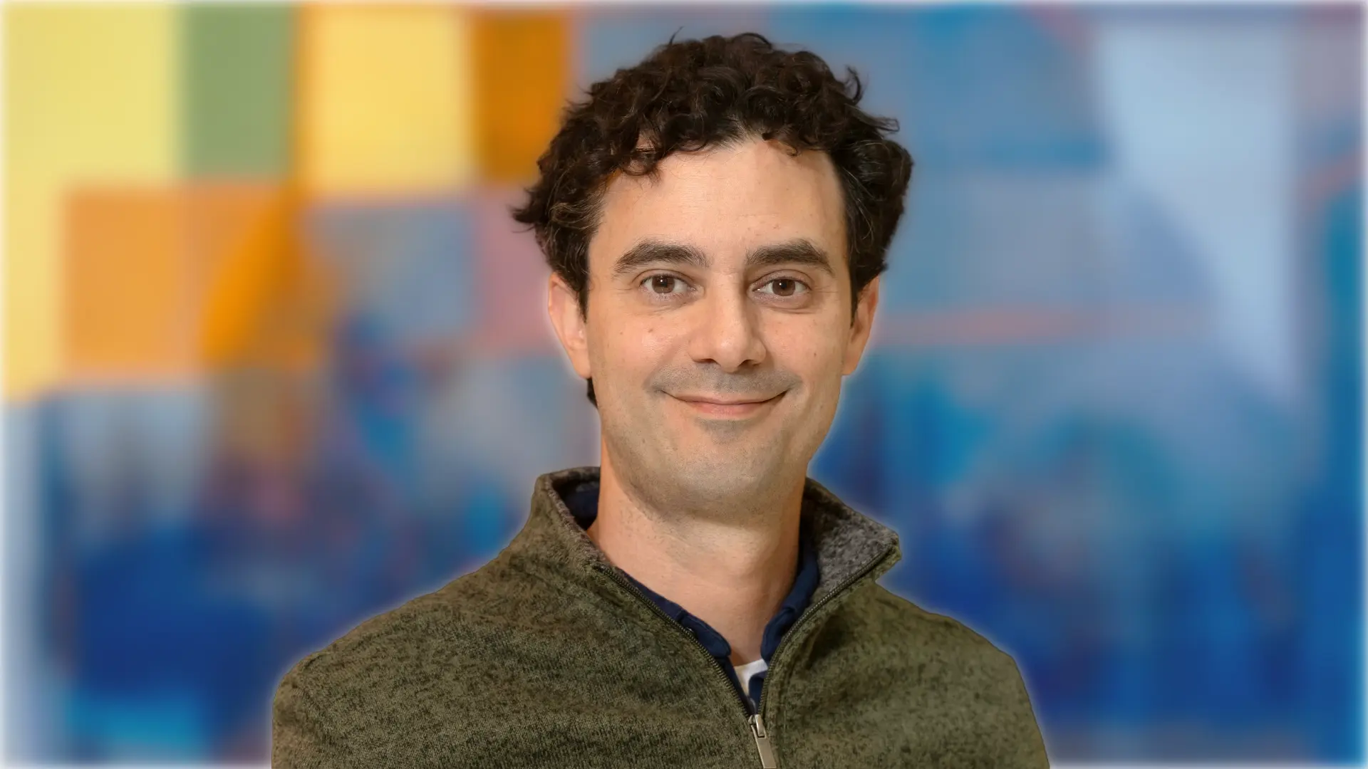 Portrait photo of Dr. Alejandro Almarza